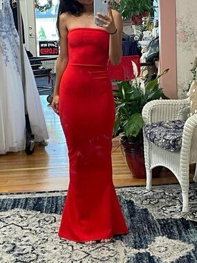 Red Strapless Mermaid Evening Dress
